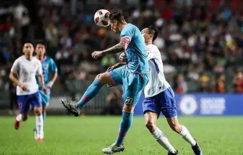 汉堡主场誓破狼堡防线，德甲焦点战2-1或成最终定局